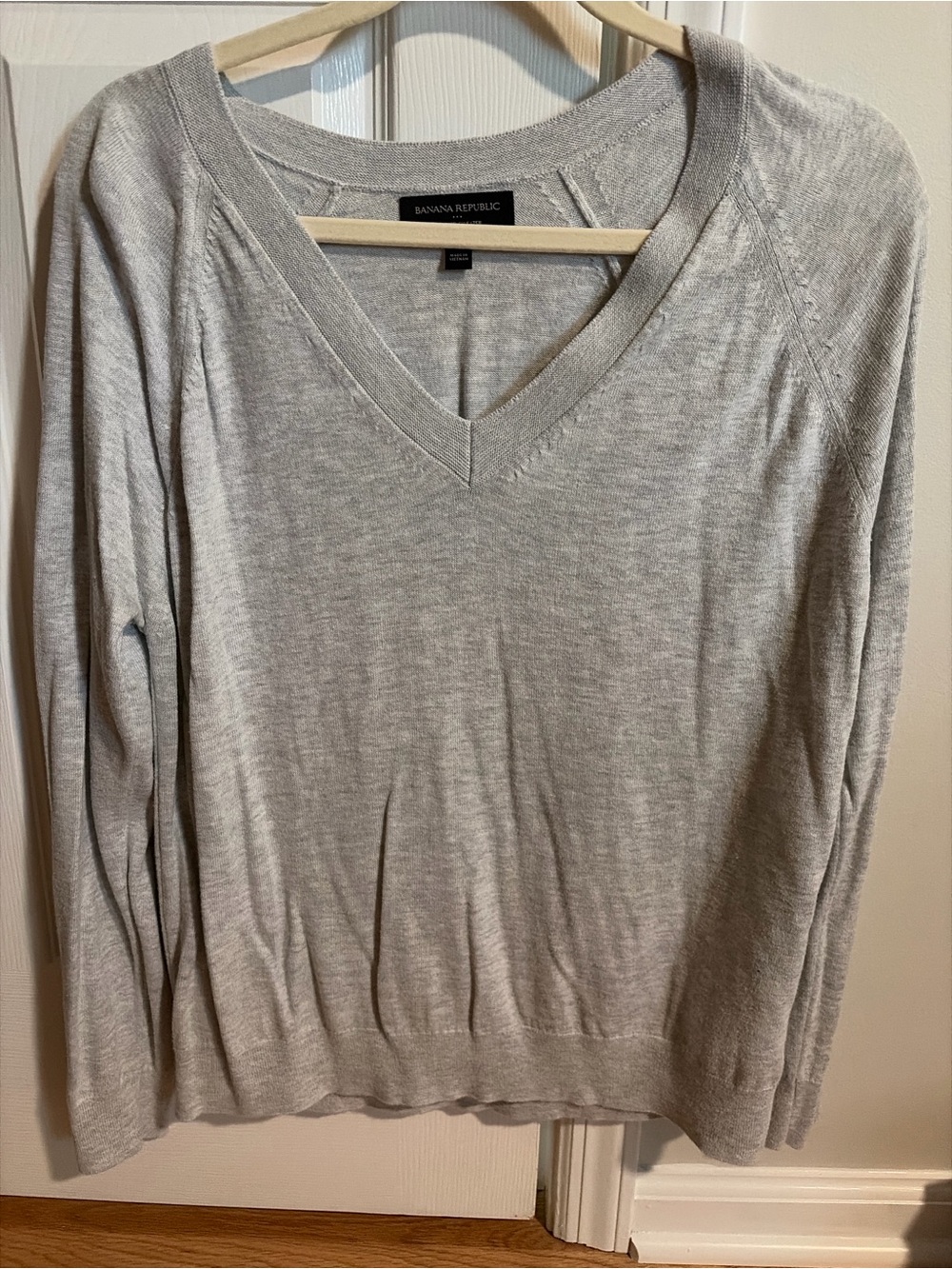 Banana Republic Light Gray V-Neck Sweater